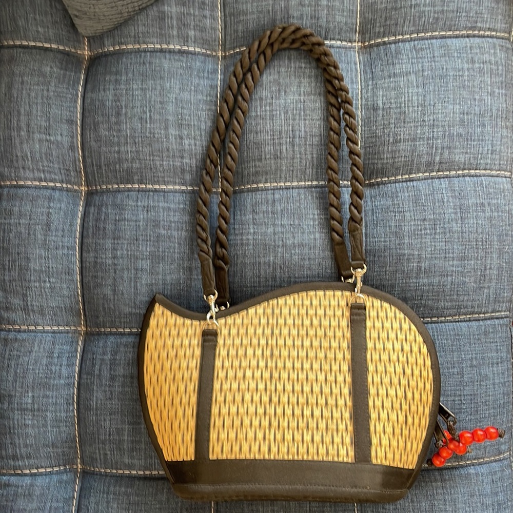Baskets of Cambodia straw purse.